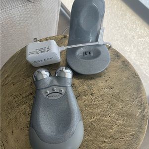 NuFace Trinity Microcurrent Device